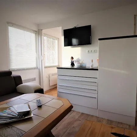 Σπίτι διακοπών Monteurwohnung - Berghuette - Kek3 - Keine Touristen Bad Blankenburg